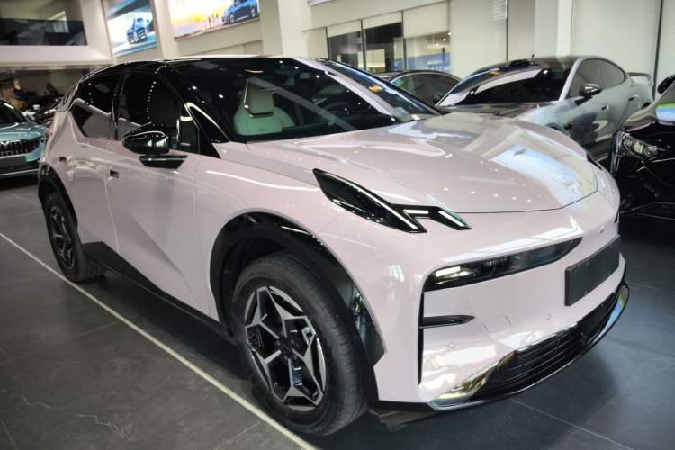 Used Zeekr X 2025 5-Seater Rear-Drive Version Exterior 2
