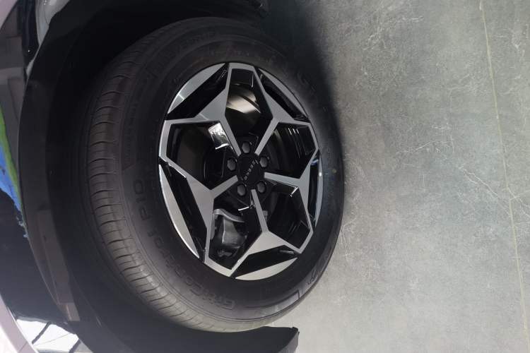 Used Zeekr X 2025 5-Seater Rear-Drive Version Exterior 3