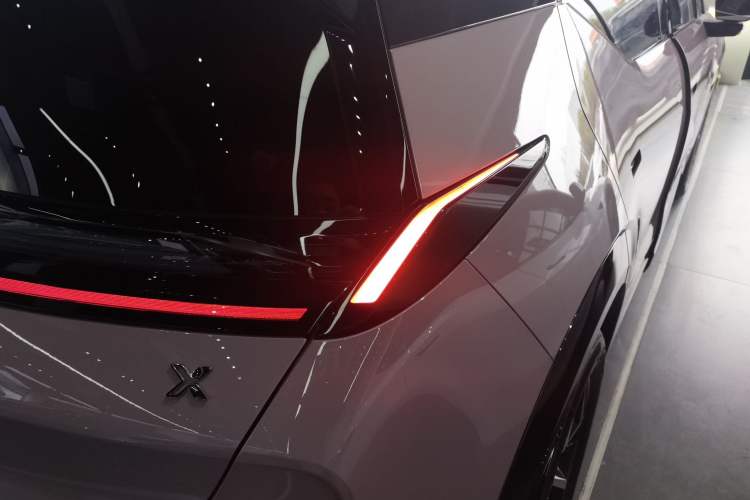Used Zeekr X 2025 5-Seater Rear-Drive Version Exterior 7