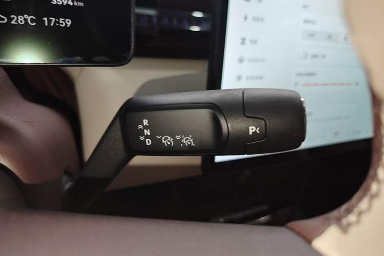 Used Zeekr X 2025 Four-Seater Rear-Drive Cube Version Gear Lever