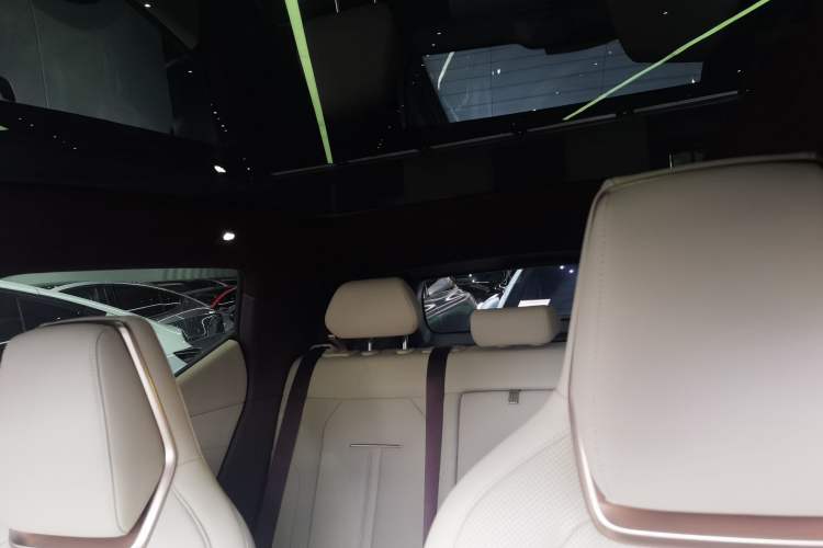 Used Zeekr X 2025 5-Seater Rear-Drive Version Headliner