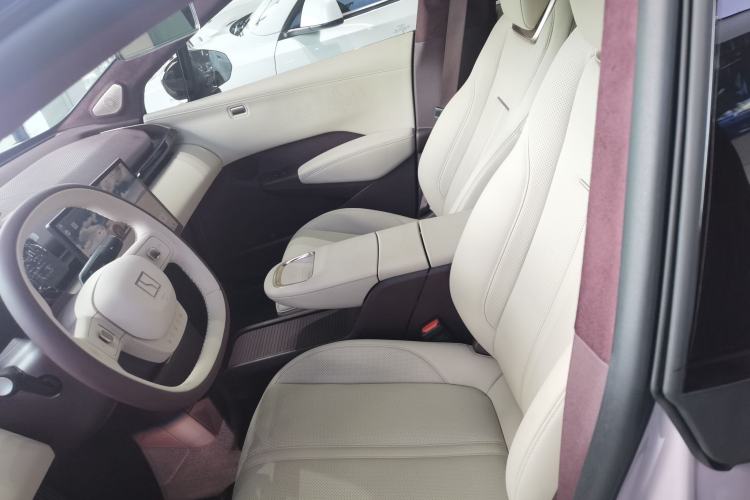 Used Zeekr X 2025 5-Seater Rear-Drive Version Left Front Seat