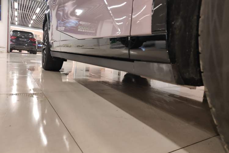 Used Zeekr X 2025 Four-Seater Rear-Drive Cube Version Right Side Sill