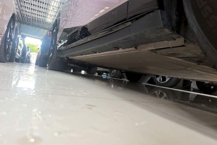 Used Zeekr X 2025 5-Seater Rear-Drive Version Right Side Sill