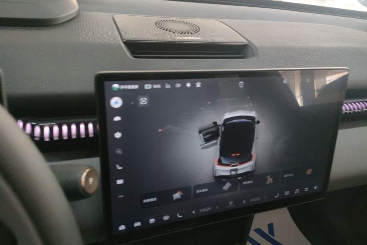 Used Zeekr X 2025 Four-Seater Rear-Drive Cube Version Audio And AC Panel
