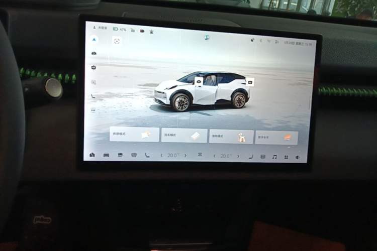 Used Zeekr X 2025 5-Seater Rear-Drive Version Audio And AC Panel