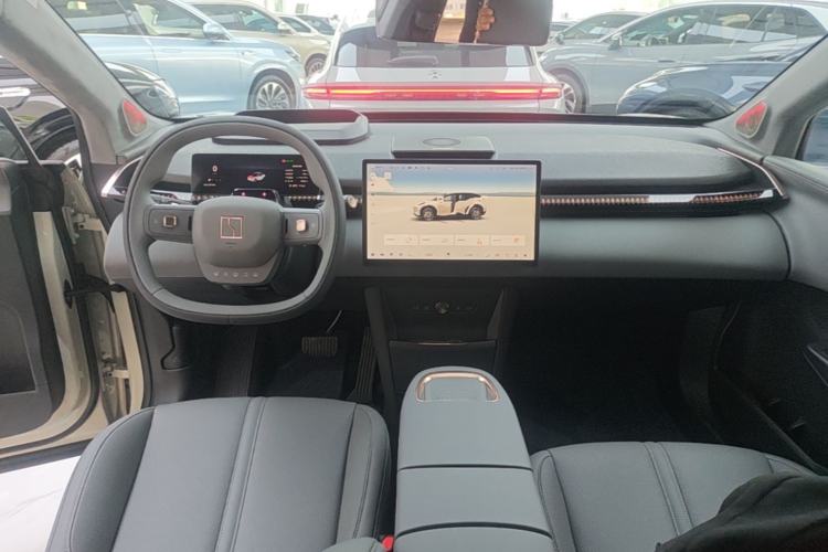 Used Zeekr X 2025 5-Seater Long-Range Version Center Console