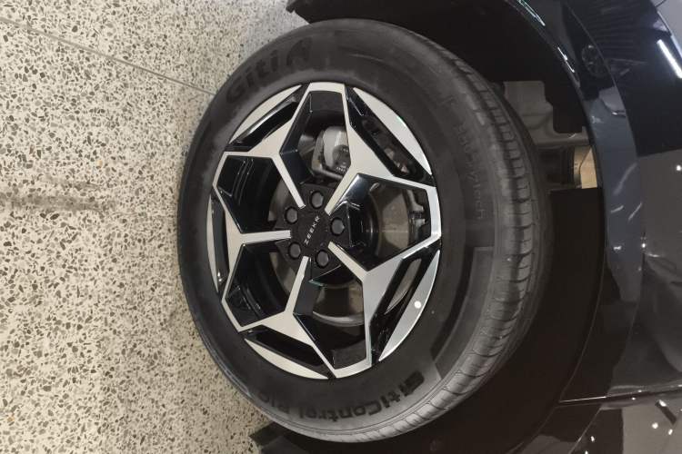 Used Zeekr X 2025 5-Seater Rear-Drive Version Exterior 3