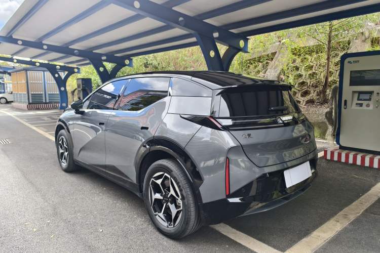 Used Zeekr X 2025 5-Seater Rear-Drive Version Exterior 6