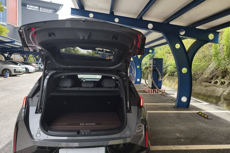 Used Zeekr X 2025 5-Seater Rear-Drive Version Exterior 9