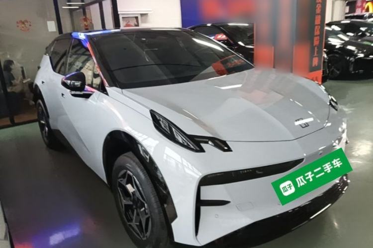 Used Zeekr X 2025 5-Seater Rear-Drive Version Front Right 45 Deg