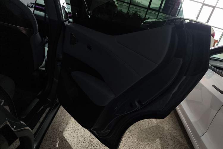 Used Zeekr X 2025 5-Seater Rear-Drive Version Interior 6