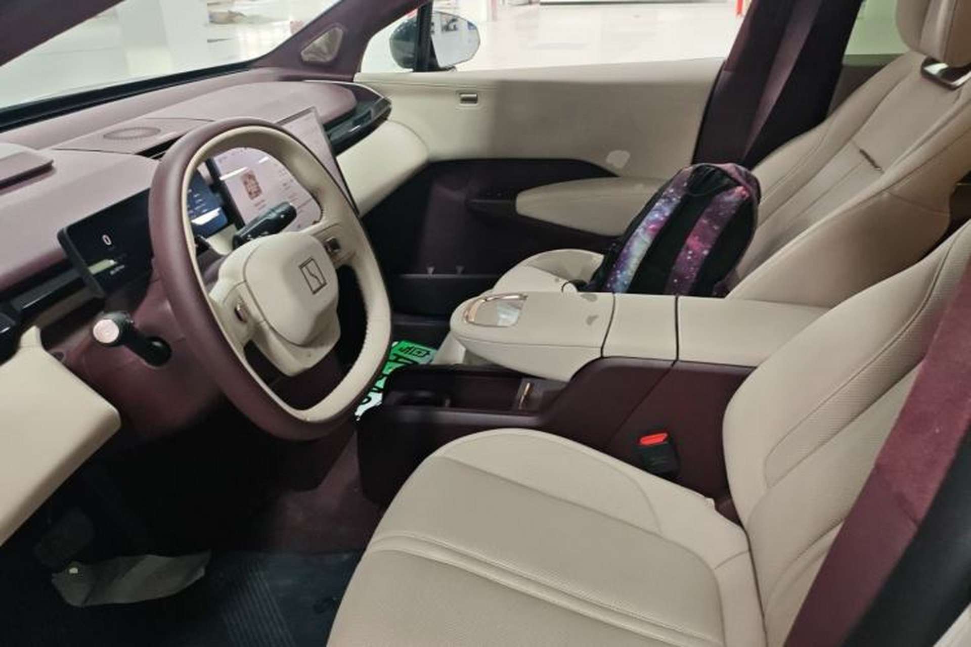 Used Zeekr X 2025 Four-Seater Rear-Drive Cube Version Left Front Seat