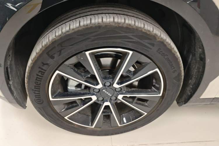 Used Zeekr X 2025 Four-Seater Rear-Drive Cube Version Left Front Wheel Hub