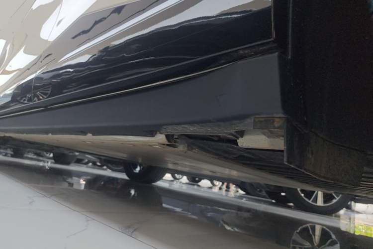 Used Zeekr X 2025 5-Seater Long-Range Version Left Side Sill