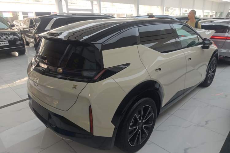 Used Zeekr X 2025 5-Seater Long-Range Version Rear Right 45 Deg