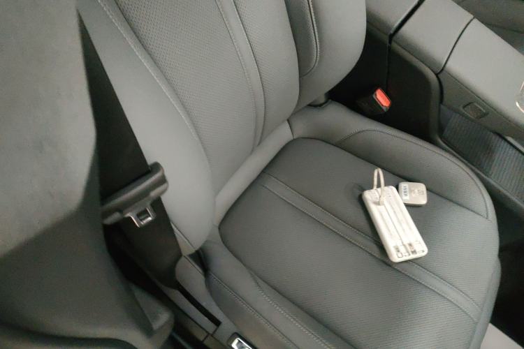 Used Zeekr X 2025 Four-Seater Rear-Drive Cube Version Right Front Seat