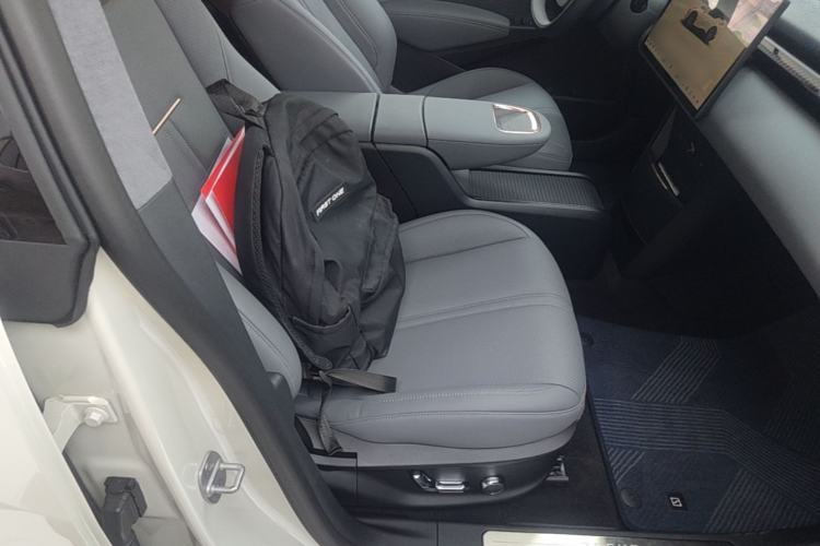 Used Zeekr X 2025 5-Seater Long-Range Version Right Front Seat