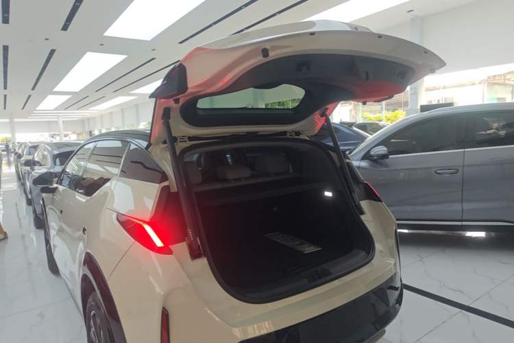 Used Zeekr X 2025 5-Seater Long-Range Version Trunk