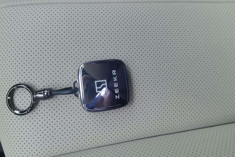 Used Zeekr X 2025 Four-Seater Rear-Drive Cube Version Vehicle Key