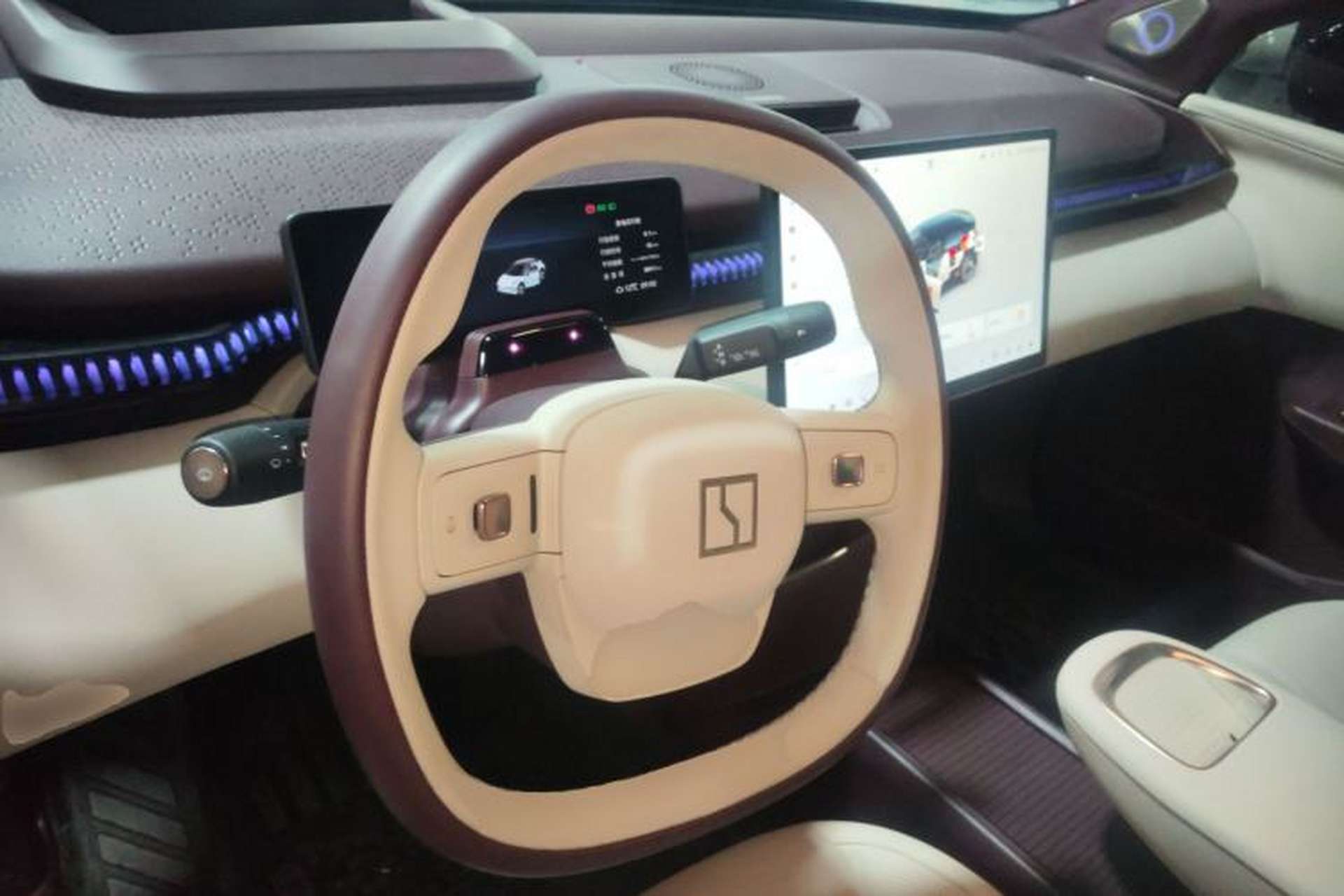 Used Zeekr X 2025 5-Seater Rear-Drive Version Steering Wheel