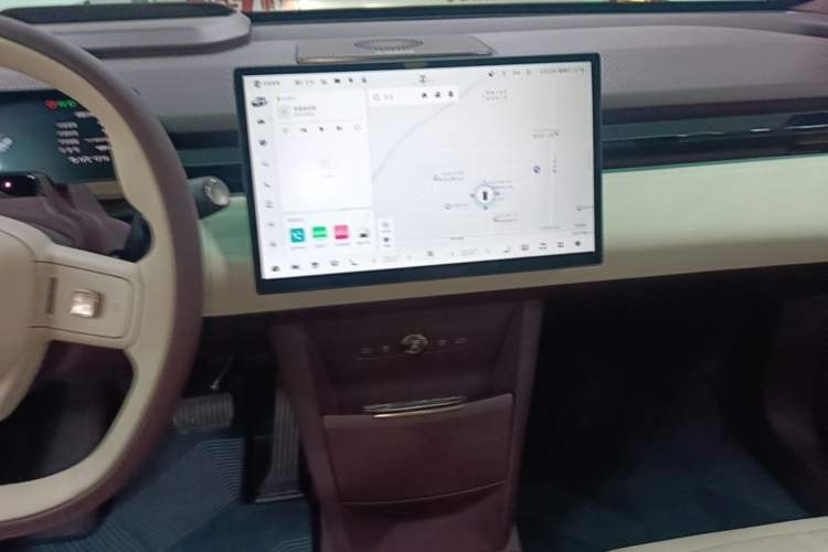 Used Zeekr X 2025 Four-Seater Rear-Drive Cube Version Audio And AC Panel