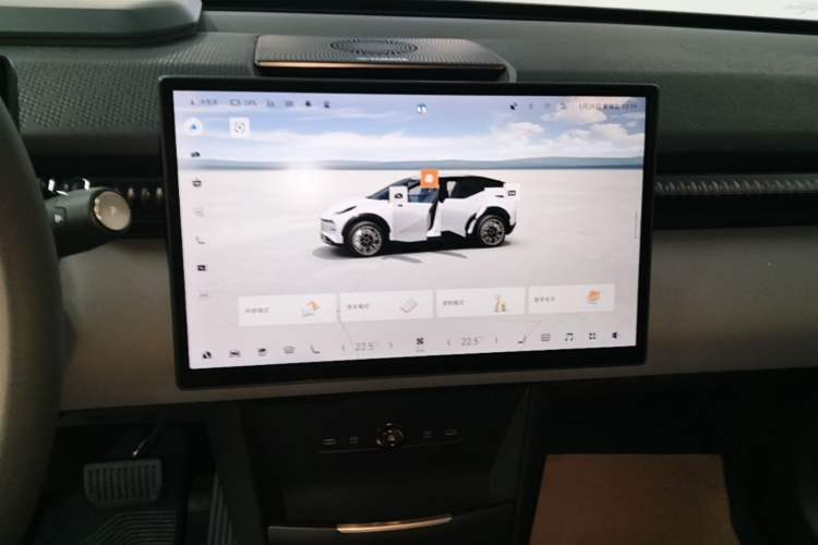 Used Zeekr X 2025 Four-Seater Rear-Drive Cube Version Audio And AC Panel