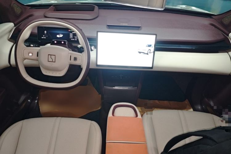 Used Zeekr X 2025 5-Seater Rear-Drive Version Center Console