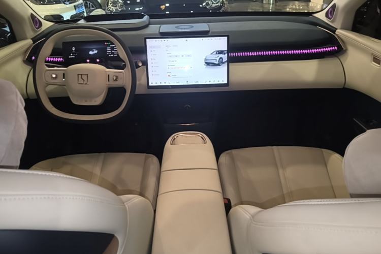 Used Zeekr X 2025 5-Seater Long-Range Version Center Console