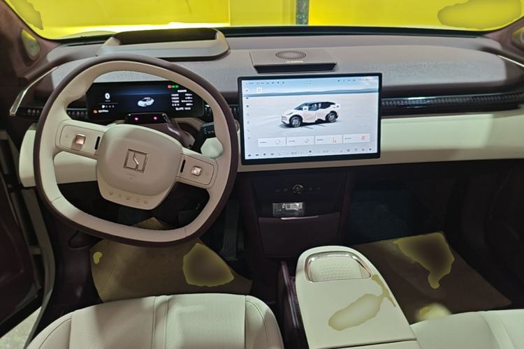 Used Zeekr X 2025 5-Seater Long-Range Version Center Console