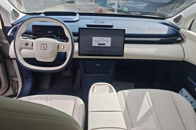 Used Zeekr X 2025 5-Seater Rear-Drive Version Center Console
