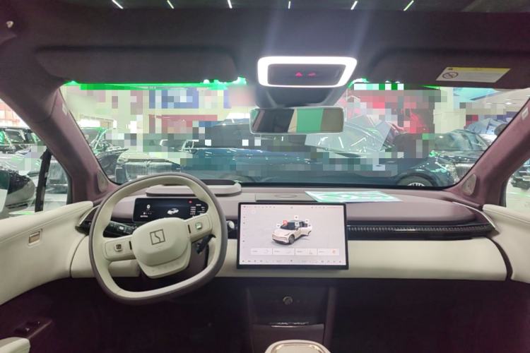 Used Zeekr X 2025 Four-Seater Rear-Drive Cube Version Center Console