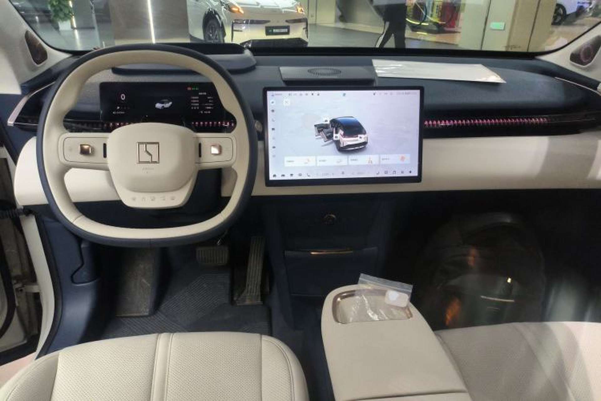 Used Zeekr X 2025 Four-Seater Rear-Drive Cube Version Center Console