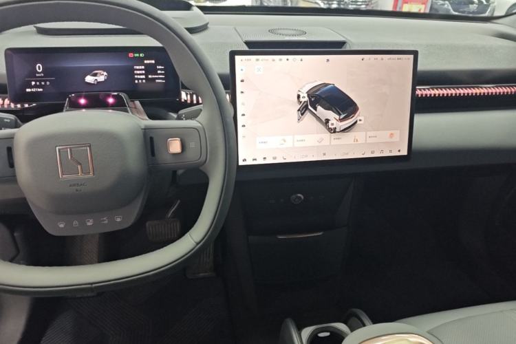 Used Zeekr X 2025 Four-Seater Rear-Drive Cube Version Center Console