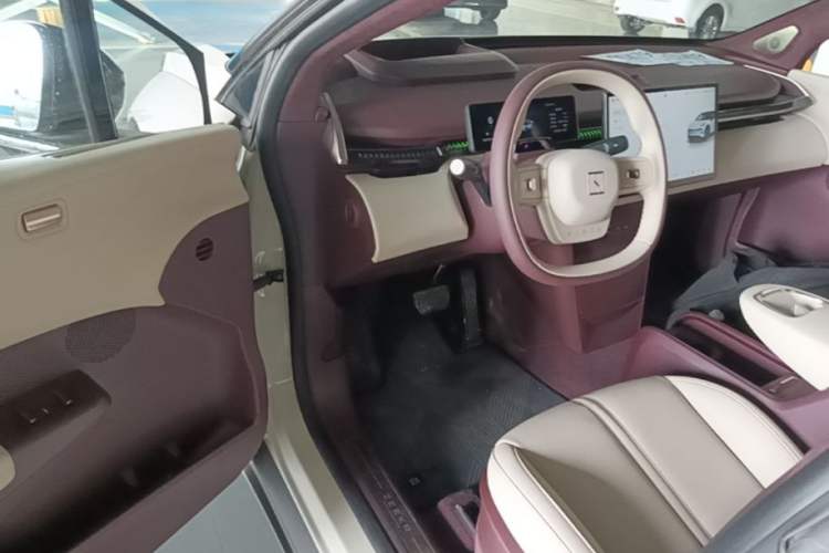 Used Zeekr X 2025 Four-Seater Rear-Drive Cube Version Driver Seat