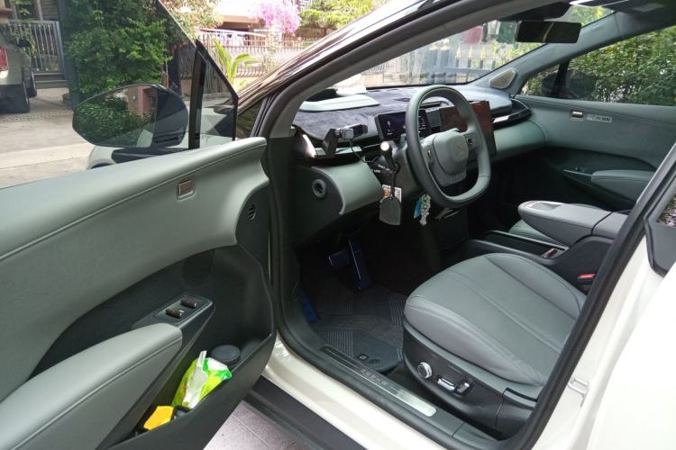 Used Zeekr X 2025 5-Seater Rear-Drive Version Driver Seat