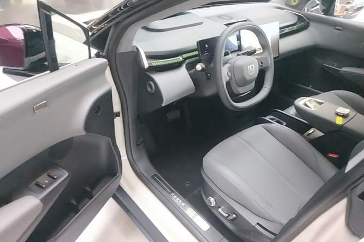 Used Zeekr X 2025 Four-Seater Rear-Drive Cube Version Driver Seat