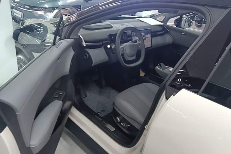 Used Zeekr X 2025 Four-Seater Rear-Drive Cube Version Driver Seat