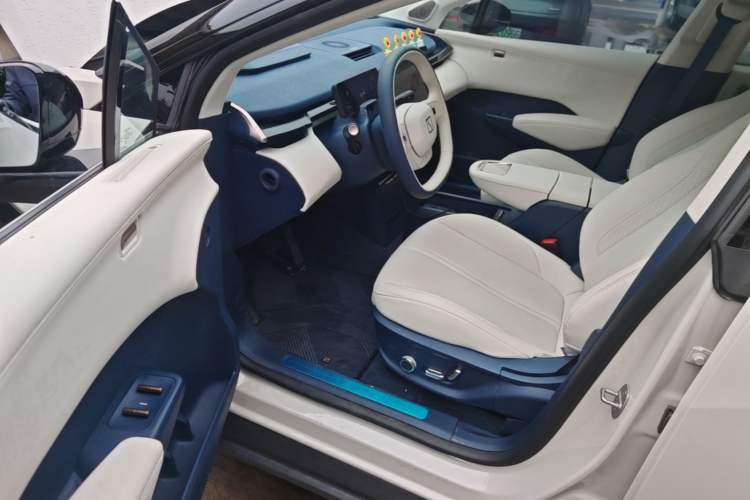 Used Zeekr X 2025 5-Seater Rear-Drive Version Driver Seat