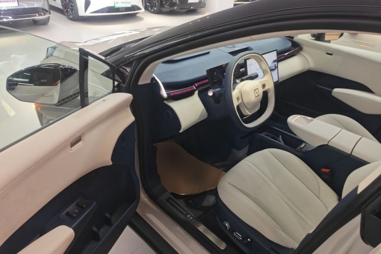 Used Zeekr X 2025 5-Seater Long-Range Version Driver Seat