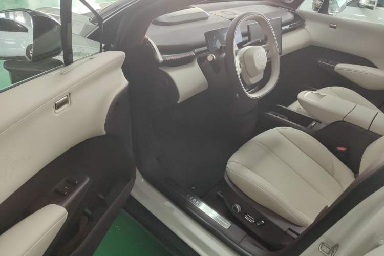 Used Zeekr X 2025 Four-Seater Rear-Drive Cube Version Driver Seat