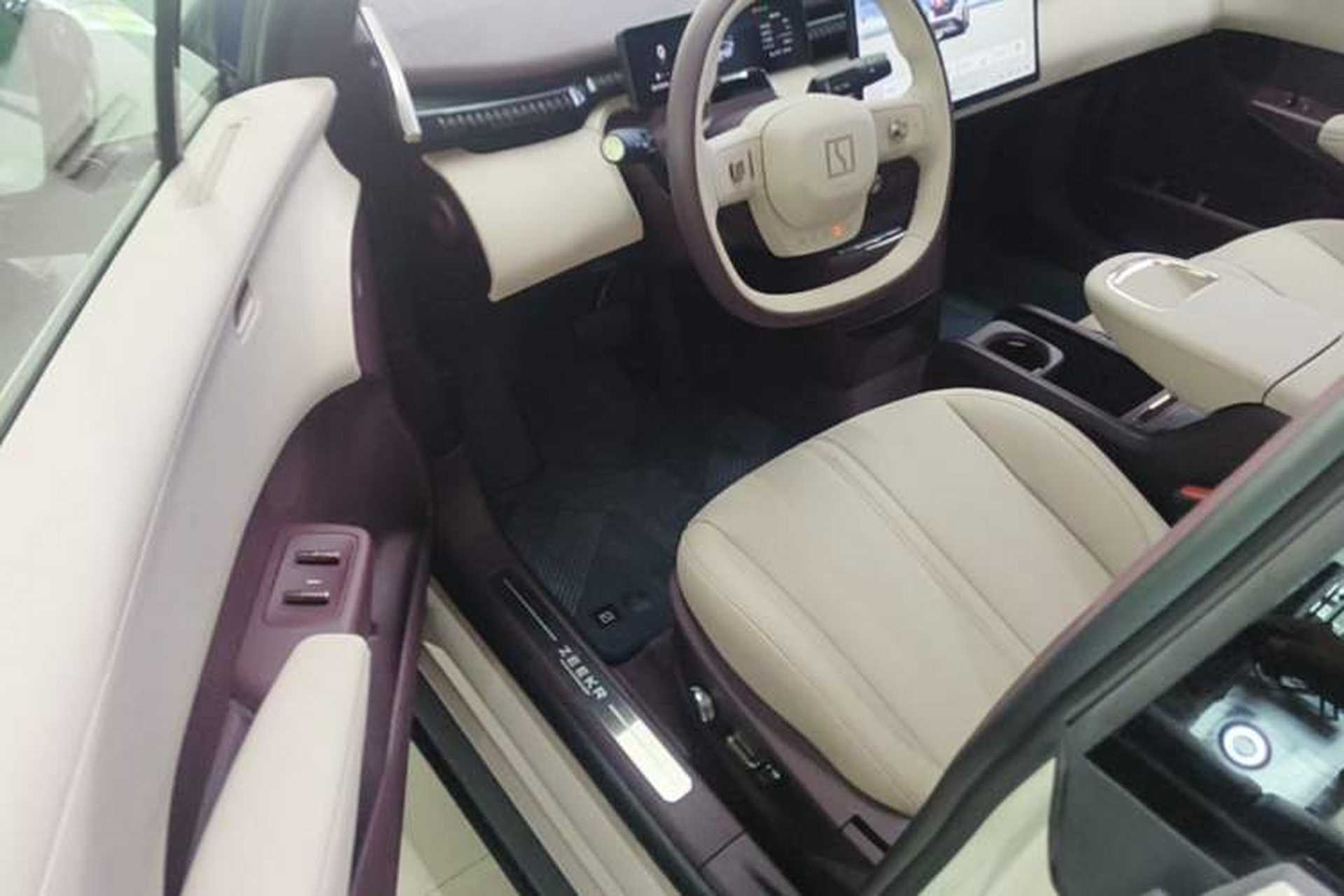 Used Zeekr X 2025 Four-Seater Rear-Drive Cube Version Driver Seat