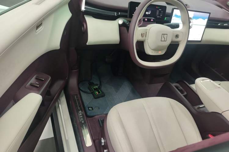 Used Zeekr X 2025 Four-Seater Rear-Drive Cube Version Driver Seat