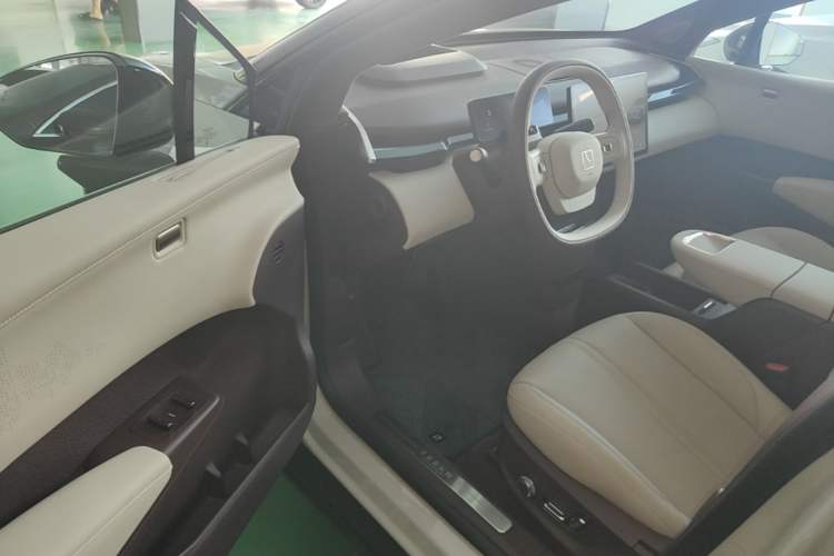 Used Zeekr X 2025 Four-Seater Rear-Drive Cube Version Driver Seat