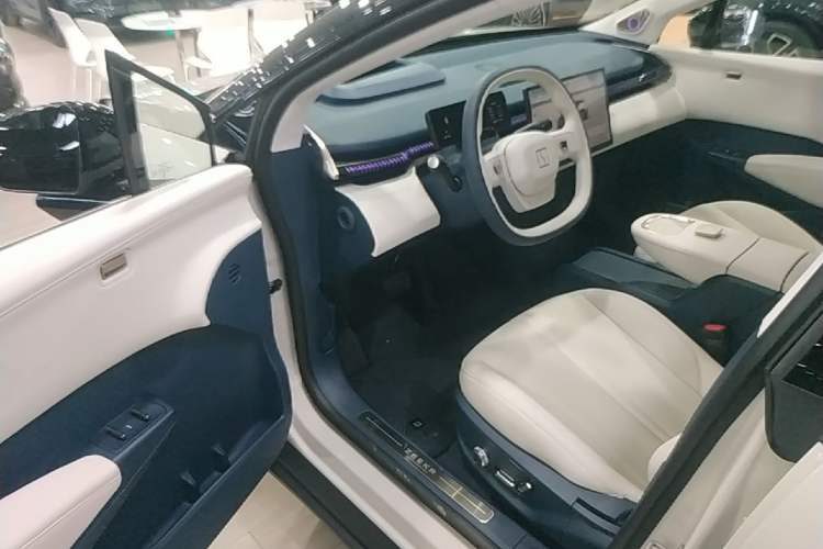 Used Zeekr X 2025 5-Seater Long-Range Version Driver Seat