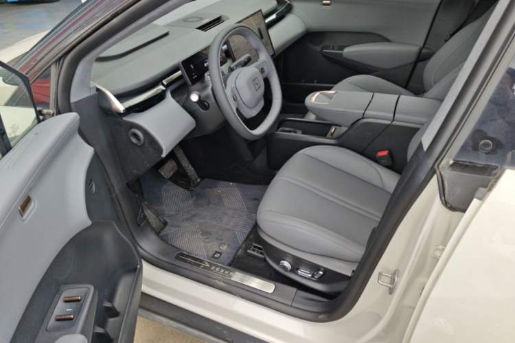 Used Zeekr X 2025 Four-Seater Rear-Drive Cube Version Driver Seat