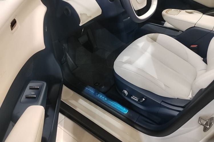Used Zeekr X 2025 5-Seater Long-Range Version Driver Seat