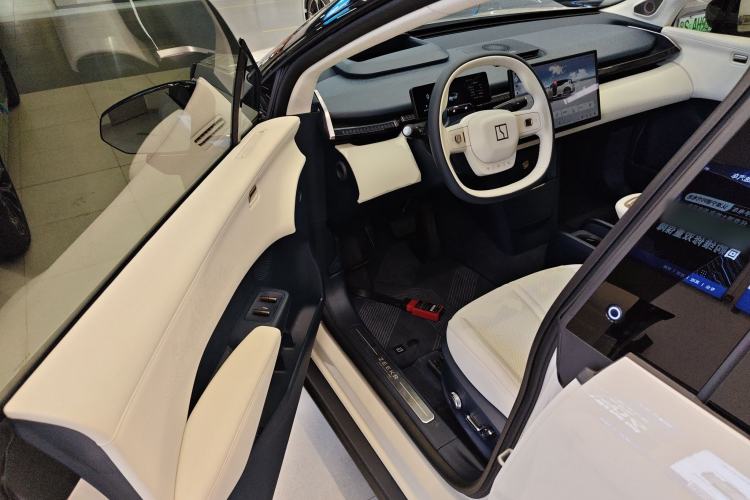 Used Zeekr X 2025 Four-Seater Rear-Drive Cube Version Driver Seat