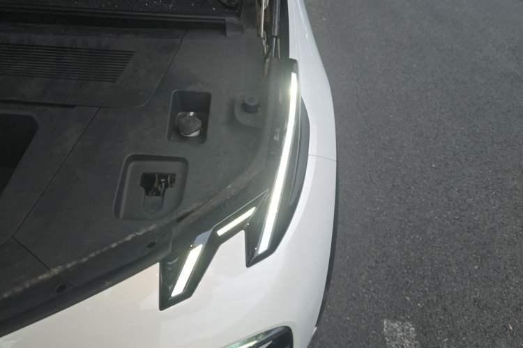 Used Zeekr X 2025 Four-Seater Rear-Drive Cube Version Engine Bay Left