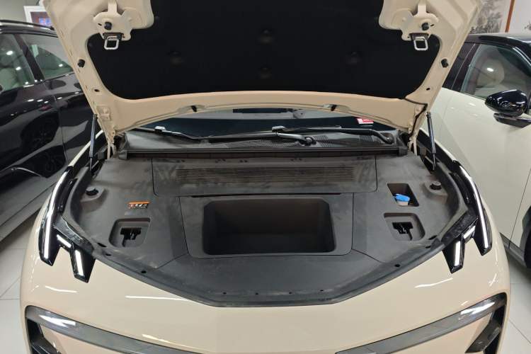 Used Zeekr X 2025 Four-Seater Rear-Drive Cube Version Engine Bay